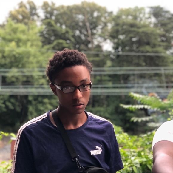 Meet your Posher, Xavier - Picture 1 of 1